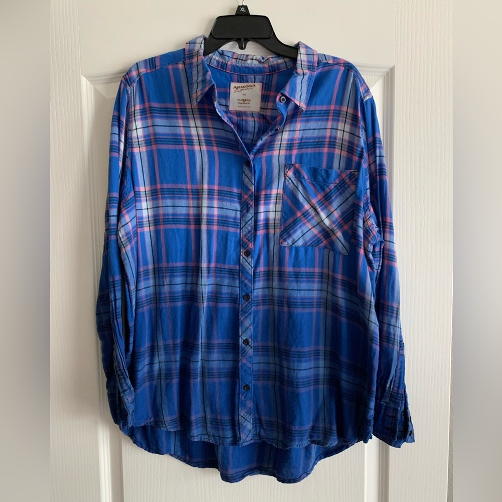 Arizona Co boyfriend fit long sleeved button size XXL -juniors